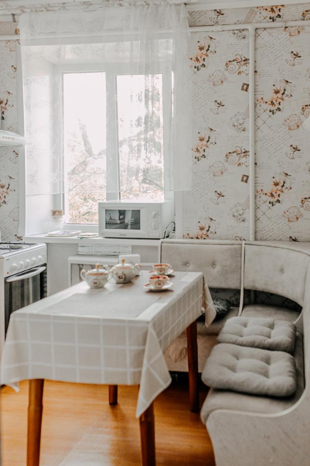 Comfortable Apartments On Hrushevskogo Street Near 16 City Hospital ドニプロペトロウシク エクステリア 写真